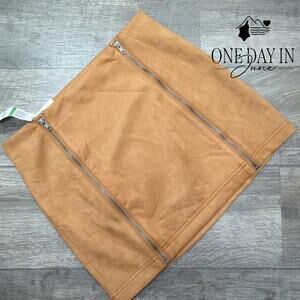 Tinseltown Faux Suede Mini Skirt Size L